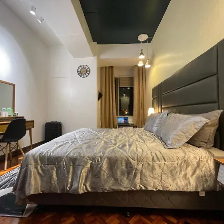 Manila Luxurious & Spacious Suite