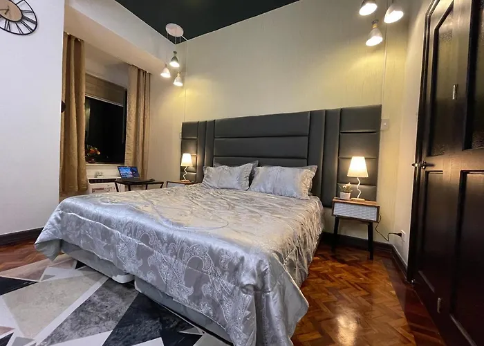 Luxurious & Spacious Manila